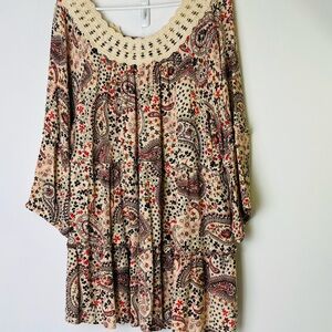 Torrid Floral Top Crochet Collar